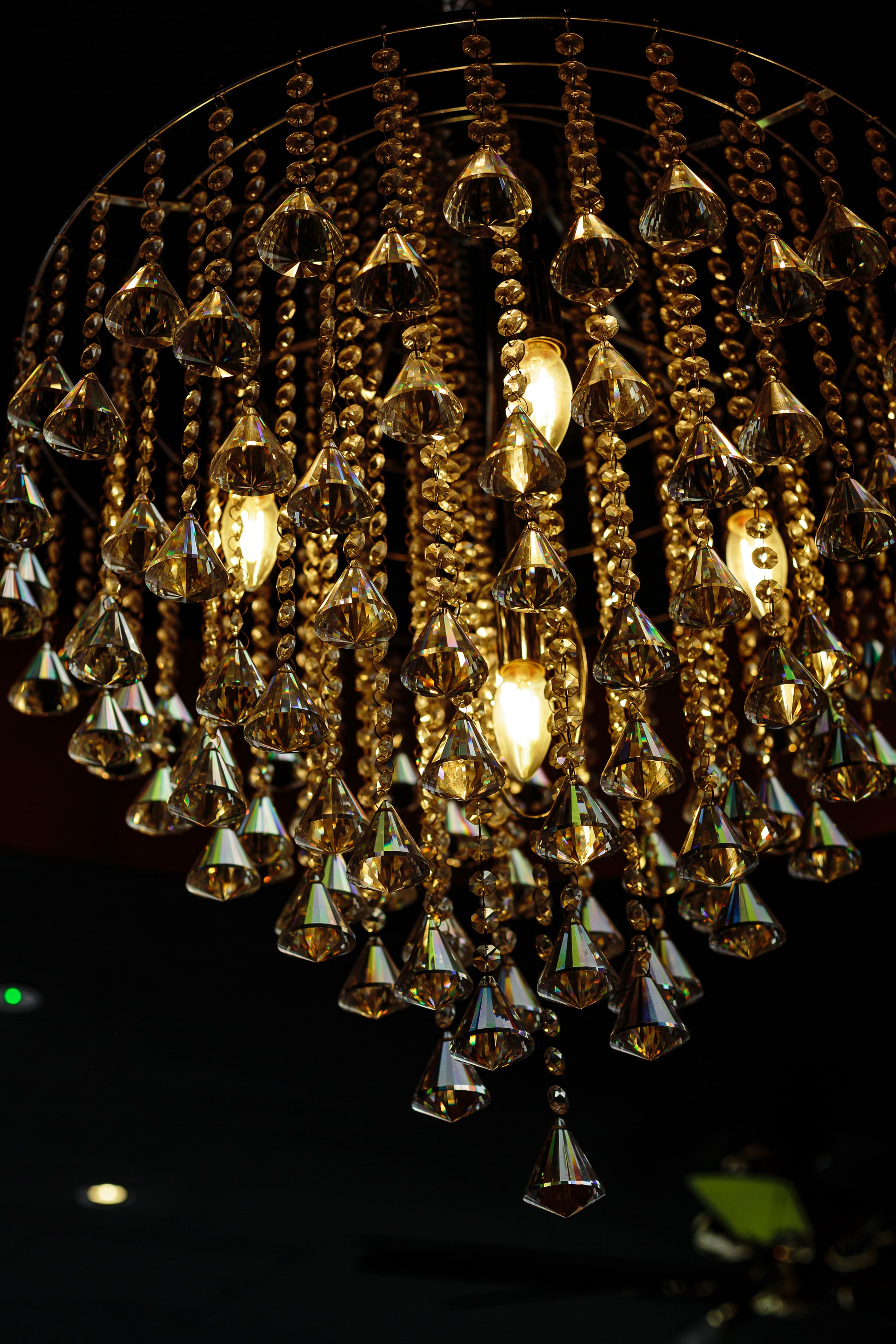 Elegant chandelier lighting